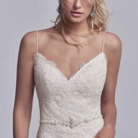 Maggie Sottero Maxwell Wedding Dress - Picture 2 of 7
